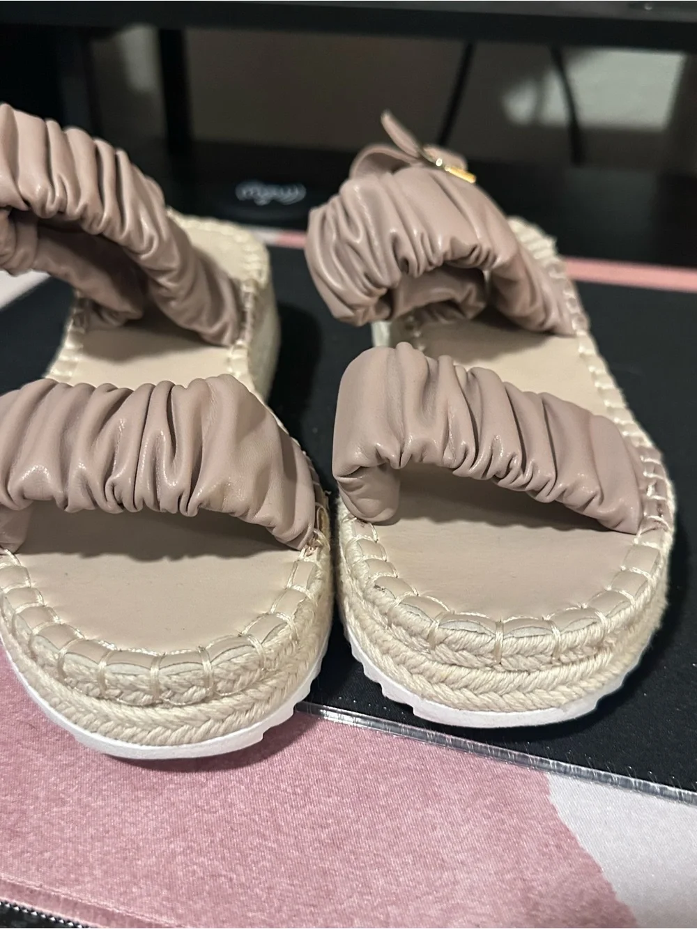 Qupid Blush Ruched Strap Espadrille Platform Sandals Size 6